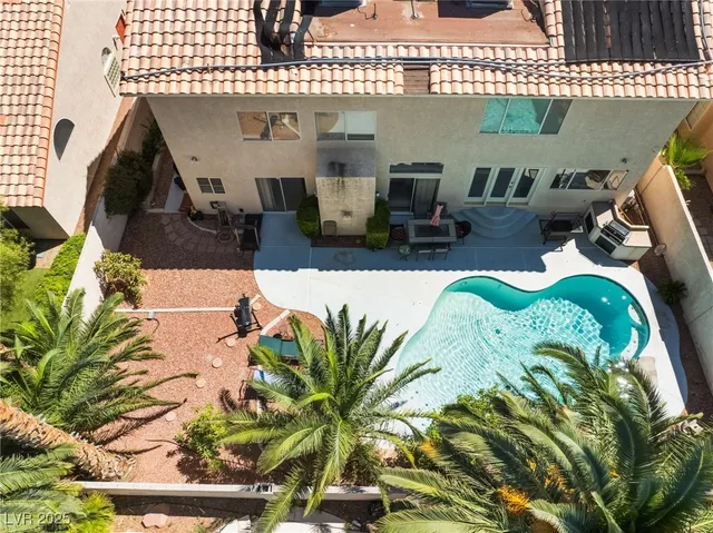 $699,999 | 7504 Heather Knoll Circle, Las Vegas, NV 89129