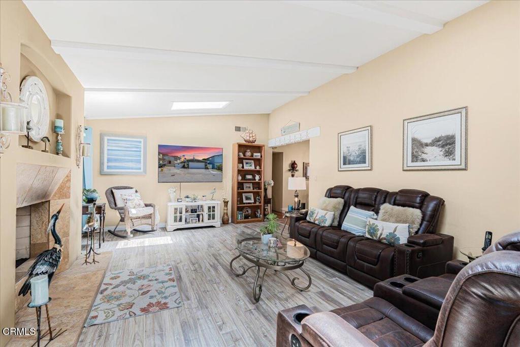 5020 Terramar Way Oxnard, CA 93035 - Photo 5 of 33