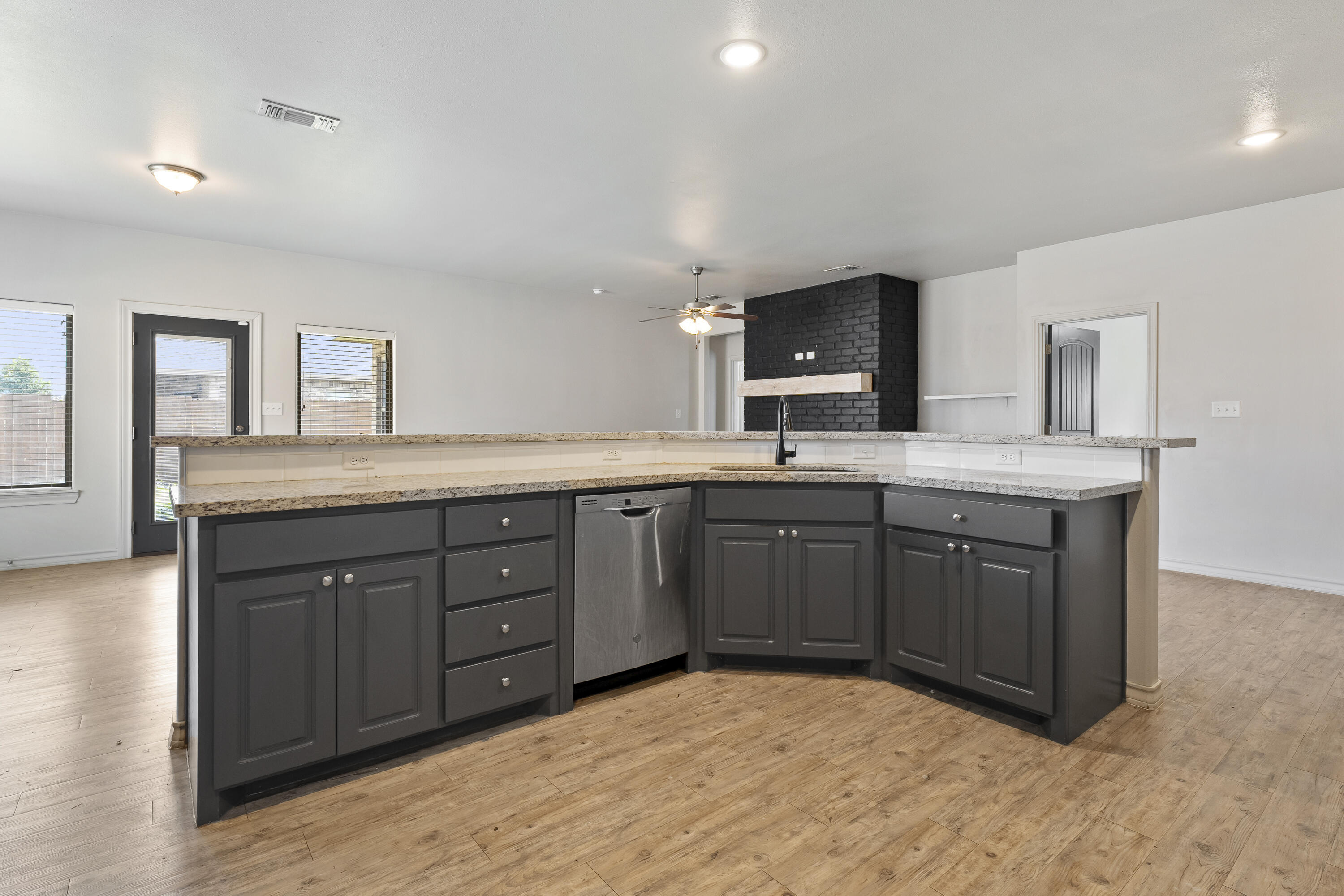 5307 Lehigh Street Lubbock, TX 79416 - Photo 7 of 26 DSC07312