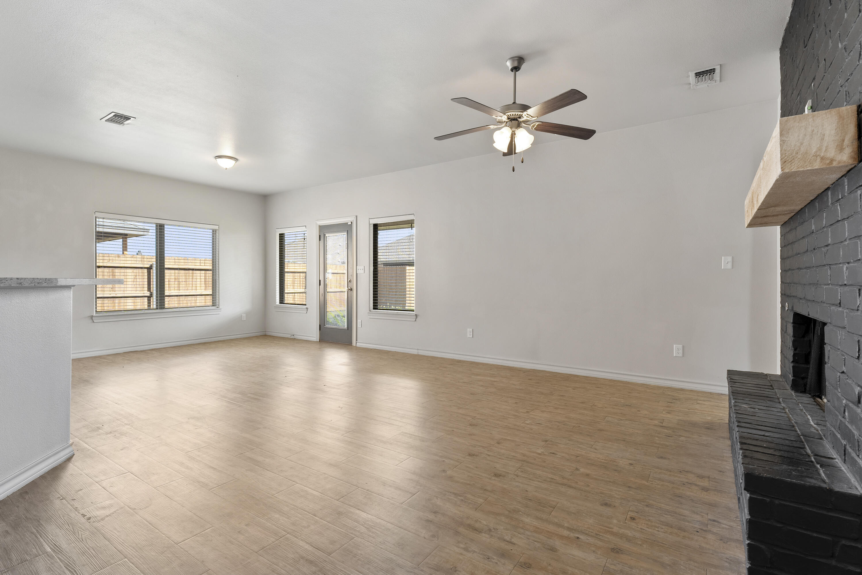 5307 Lehigh Street Lubbock, TX 79416 - Photo 10 of 26 DSC07328