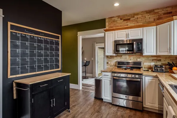 $589,000 | 881 Parkview Drive, Milton, WI 53563