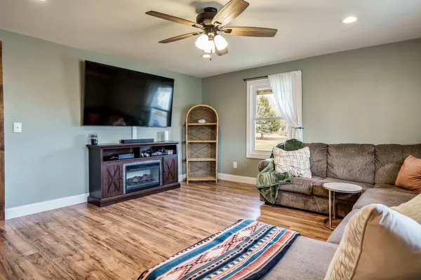 $589,000 | 881 Parkview Drive, Milton, WI 53563