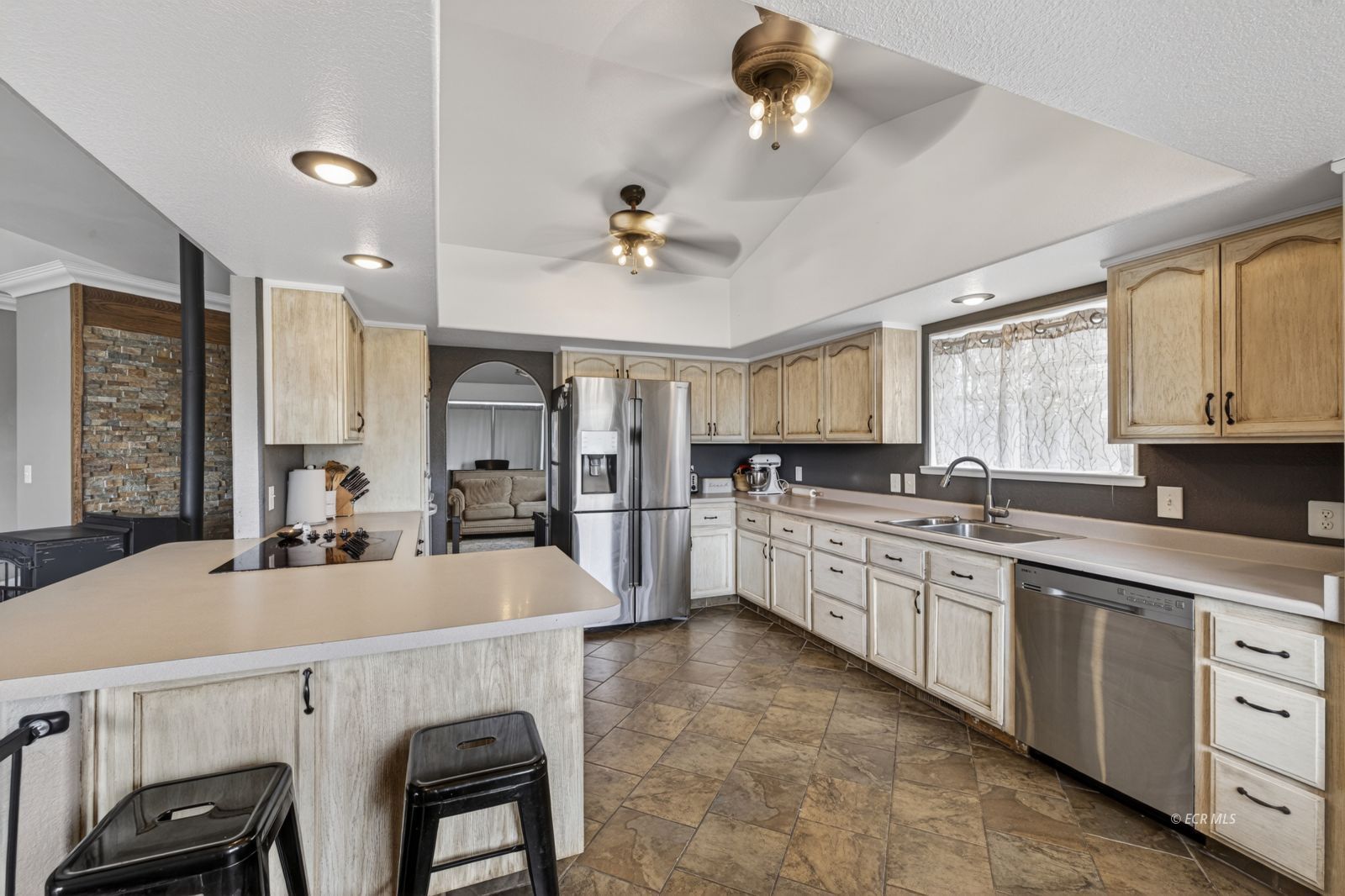 407 Flora Drive Spring Creek, NV 89815 - Photo 12 of 50