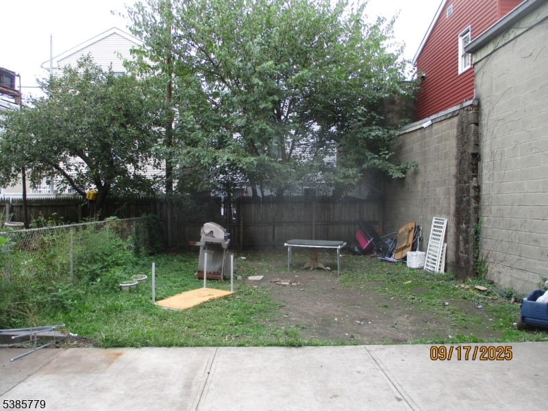 7 Kossuth Street Newark, NJ 07105 - Photo 18 of 18 a view of a park with chairs and a fire pit