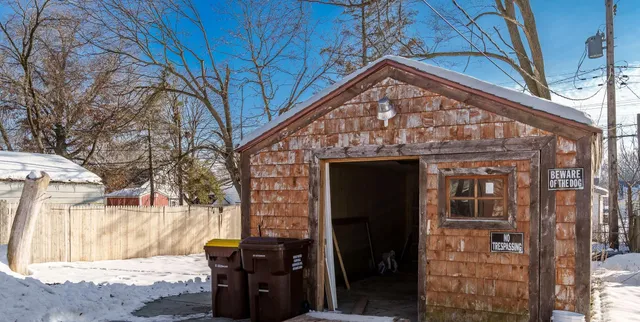 $110,000 | 2004 Sauber Avenue, Rockford, IL 61103