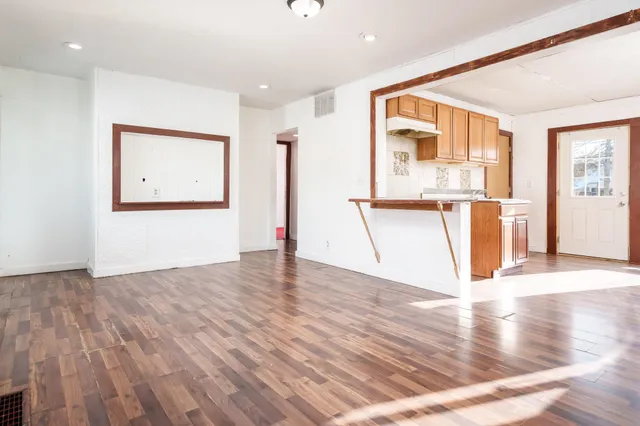 $110,000 | 2004 Sauber Avenue, Rockford, IL 61103