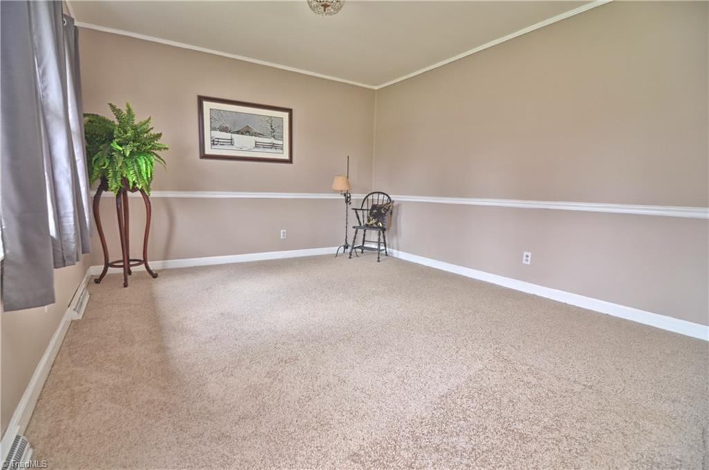 117 Cloverdale Road Lexington, NC 27295 - Photo 2 of 20 Gallery Image 2