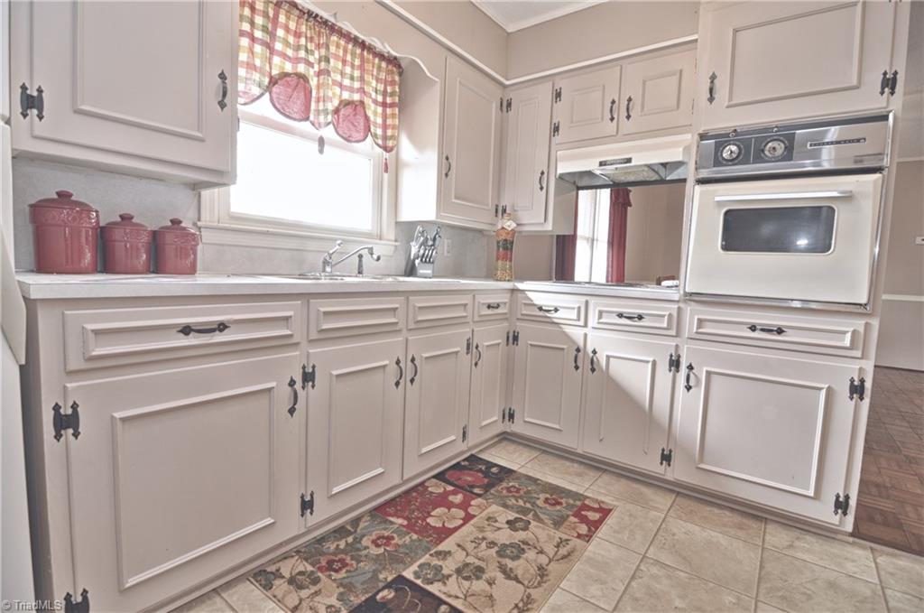 117 Cloverdale Road Lexington, NC 27295 - Photo 13 of 20 Gallery Image 13