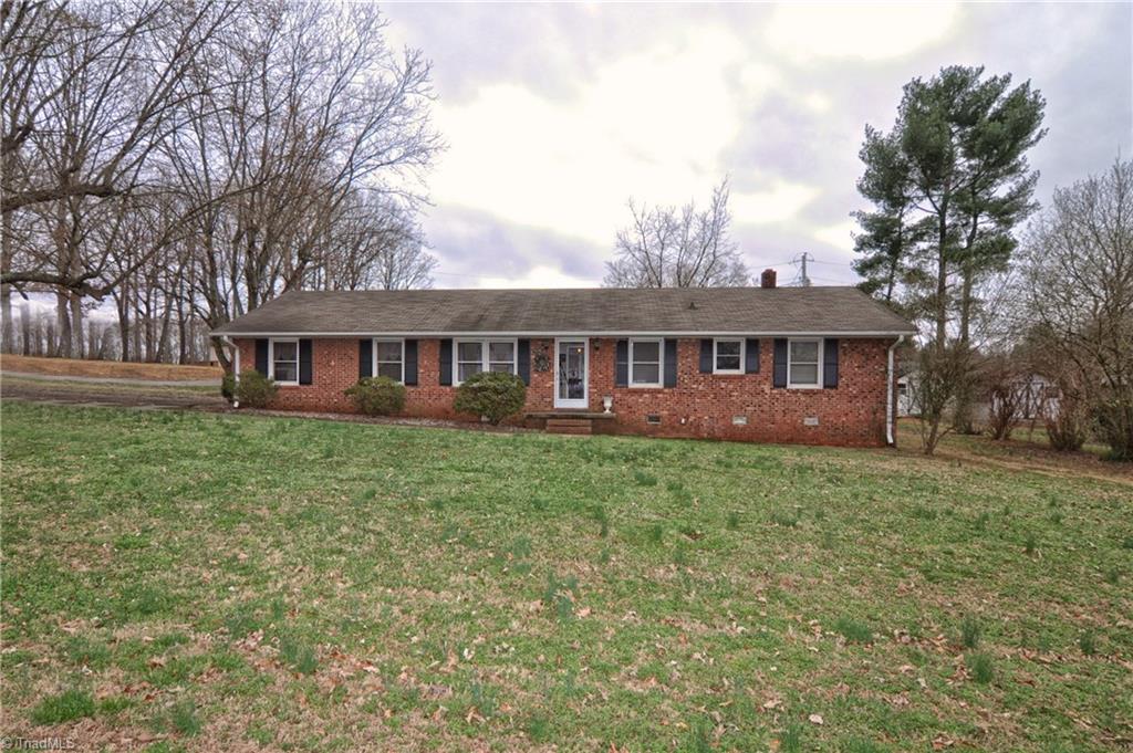 117 Cloverdale Road Lexington, NC 27295 - Photo 18 of 20 Gallery Image 18
