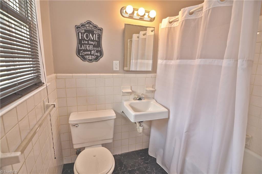 117 Cloverdale Road Lexington, NC 27295 - Photo 6 of 20 Gallery Image 6