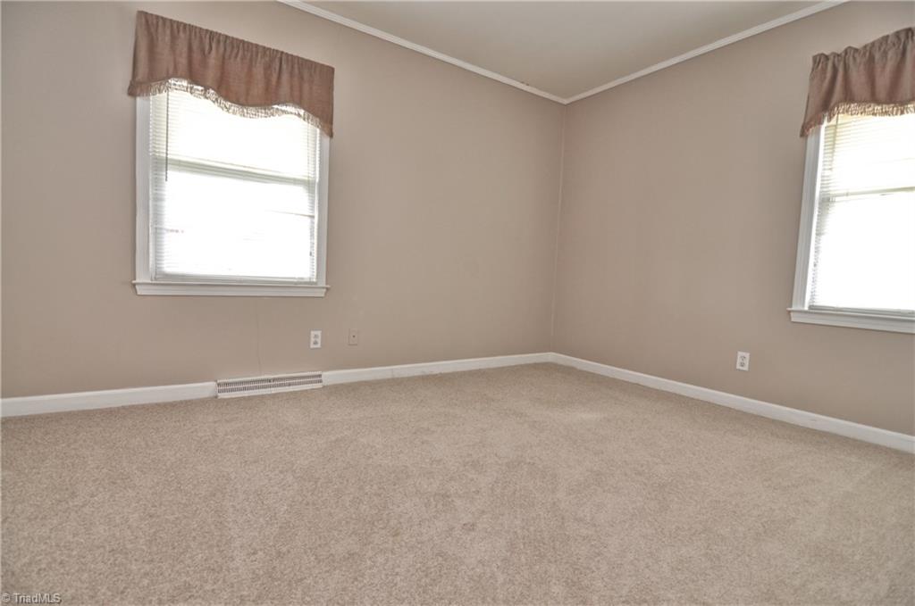 117 Cloverdale Road Lexington, NC 27295 - Photo 8 of 20 Gallery Image 8