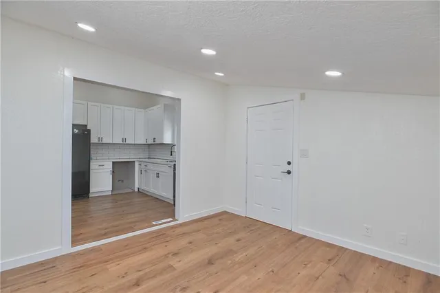 $199,000 | 8208 East 114th Street, Kansas City, MO 64134