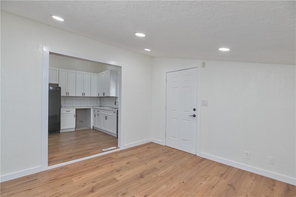 8208 East 114th Street Kansas City, MO 64134 - Photo 8 of 19