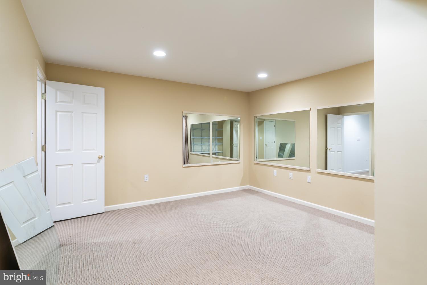 11603 Deer Forest Road Reston, VA 20194 - Photo 28 of 38 a view of an empty room with a window