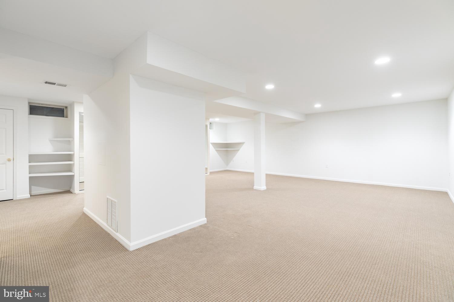 11603 Deer Forest Road Reston, VA 20194 - Photo 31 of 38 a view of empty room