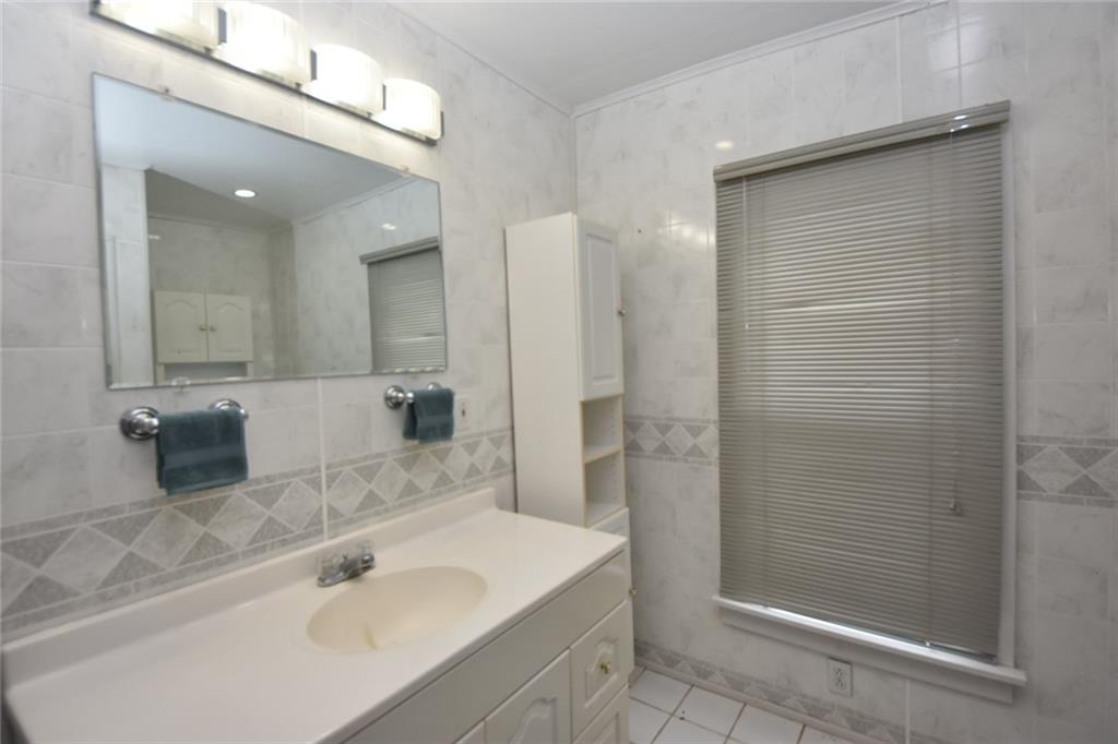 1845 Savannah Road New Castle, PA 16101 - Photo 11 of 21
