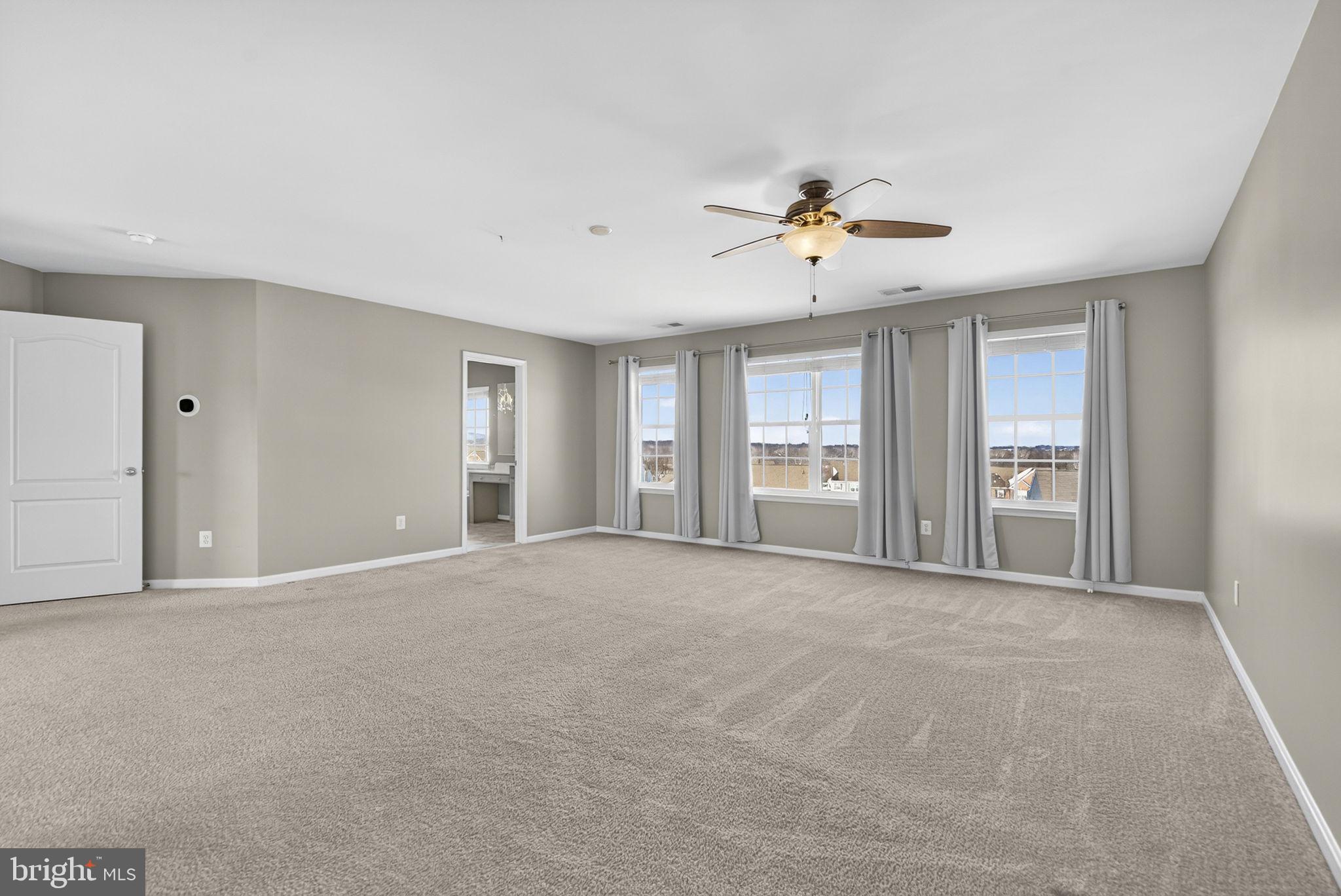 43132 Butterfly Way Leesburg, VA 20176 - Photo 30 of 63 a view of an empty room with a window