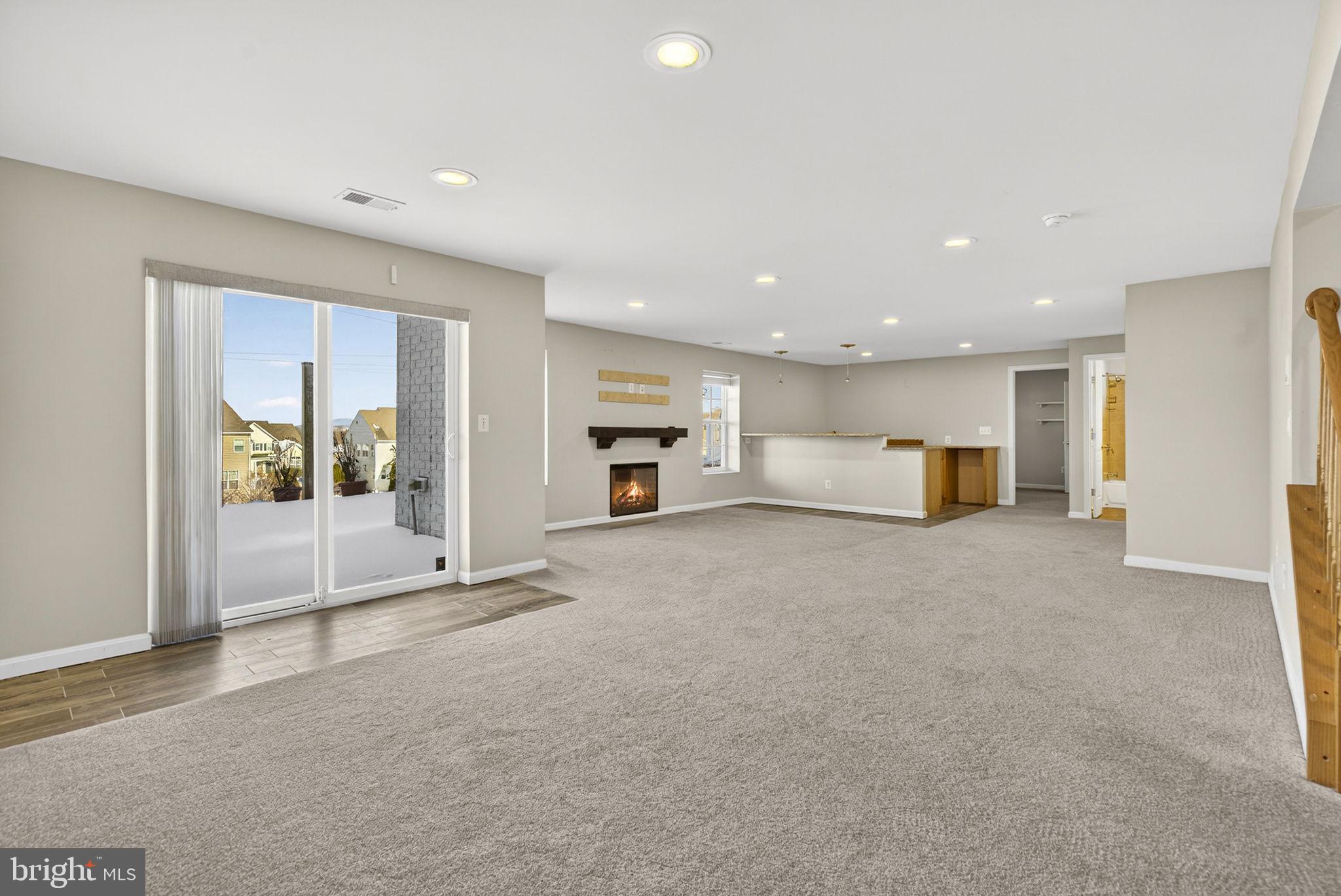 43132 Butterfly Way Leesburg, VA 20176 - Photo 44 of 63 Sliders to patio