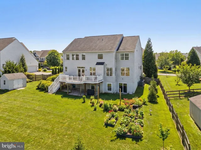 $925,000 | 43132 Butterfly Way, Leesburg, VA 20176