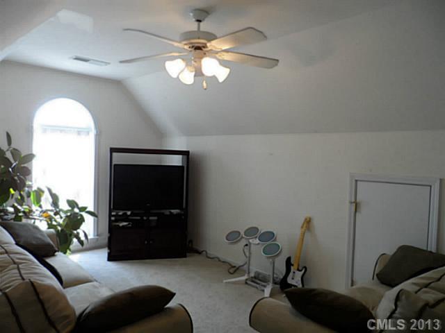 229 Mott Road Mooresville, NC 28115 - Photo 15 of 16 Gallery Image 15