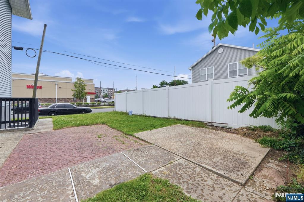 1134 Rivington Street Roselle, NJ 07203 - Photo 25 of 26