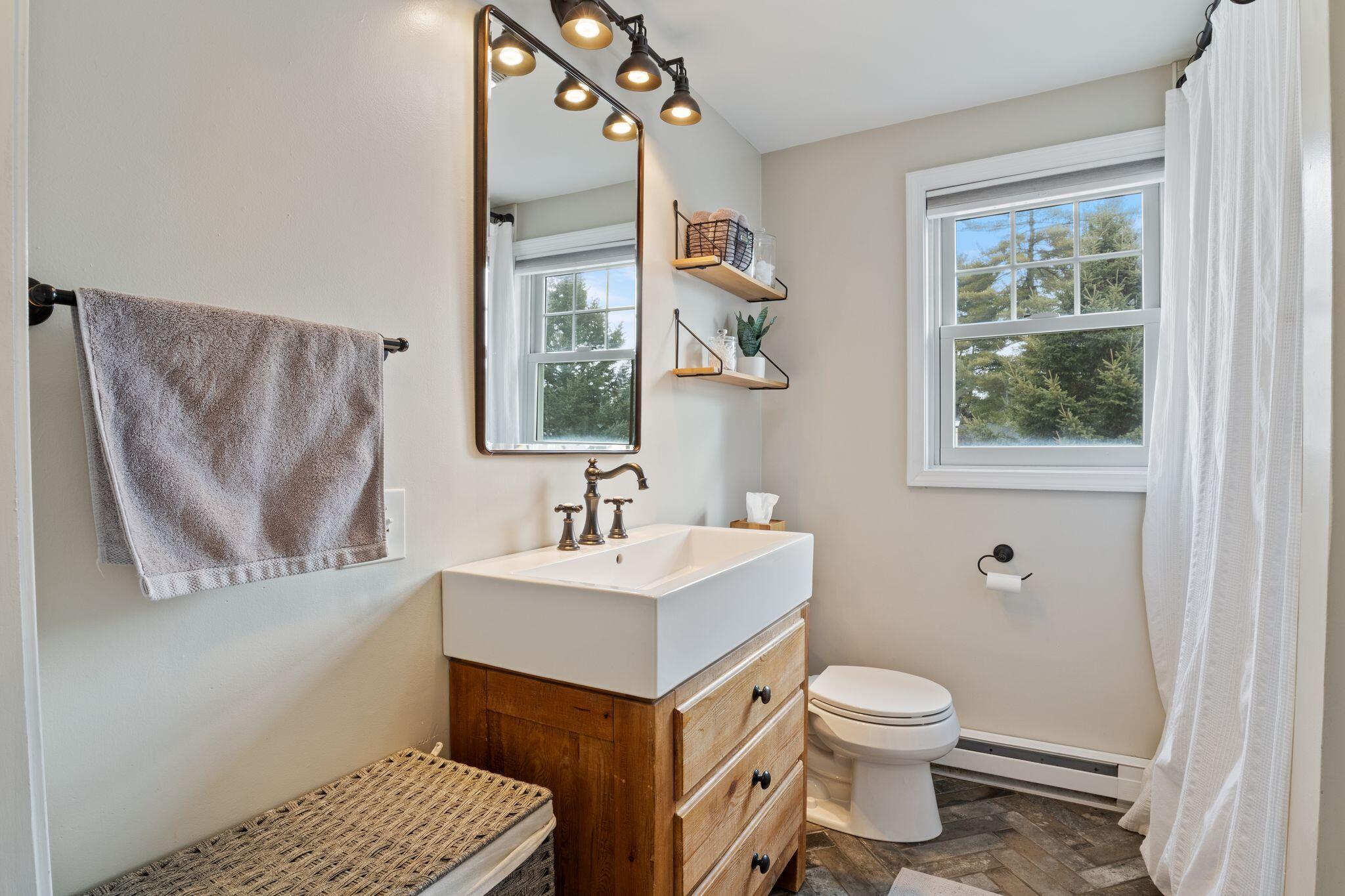 69 Euclid Avenue Portland, ME 04103 - Photo 28 of 30 Second Floor Bathroom