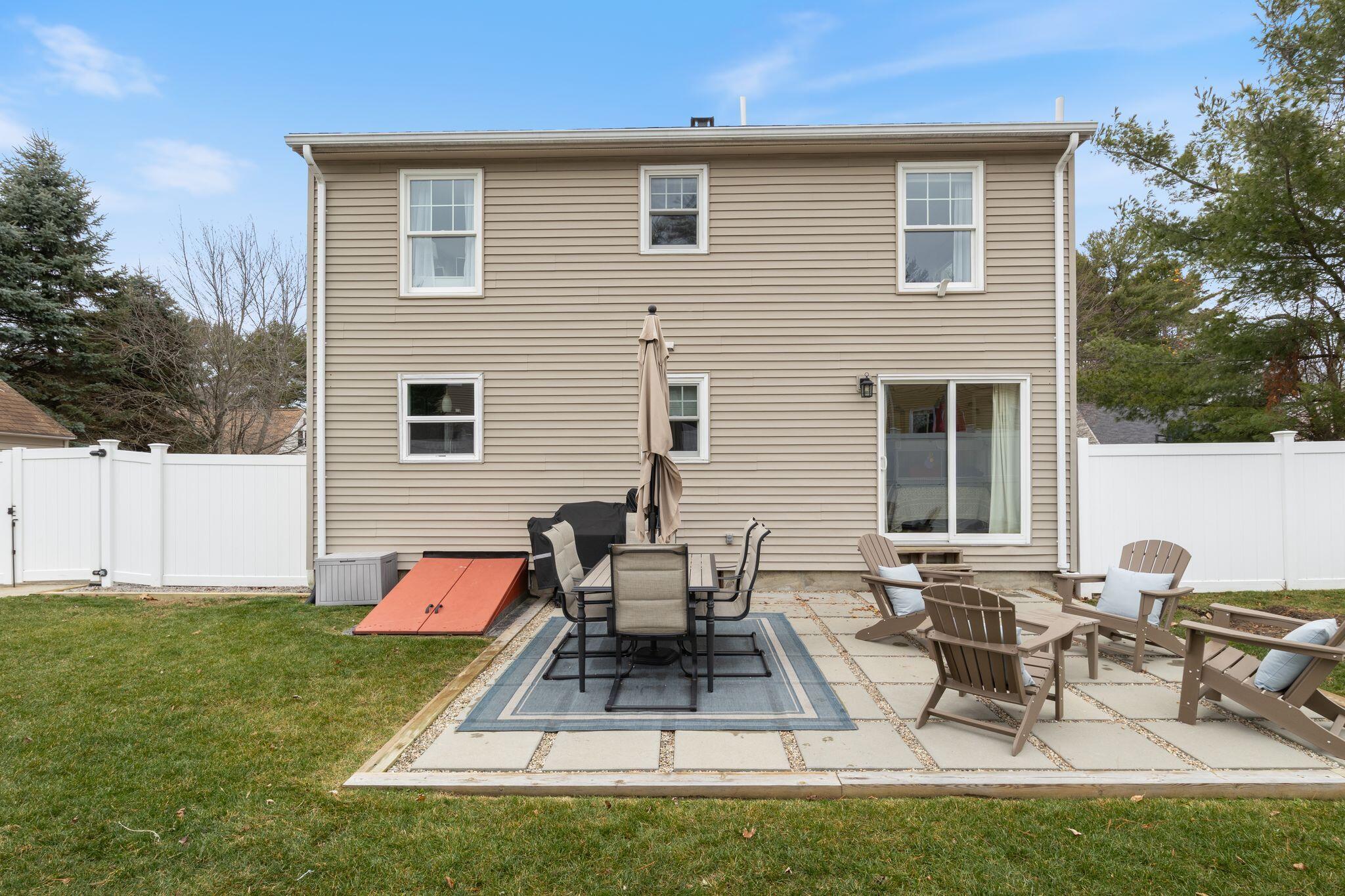 69 Euclid Avenue Portland, ME 04103 - Photo 6 of 30 Patio Area