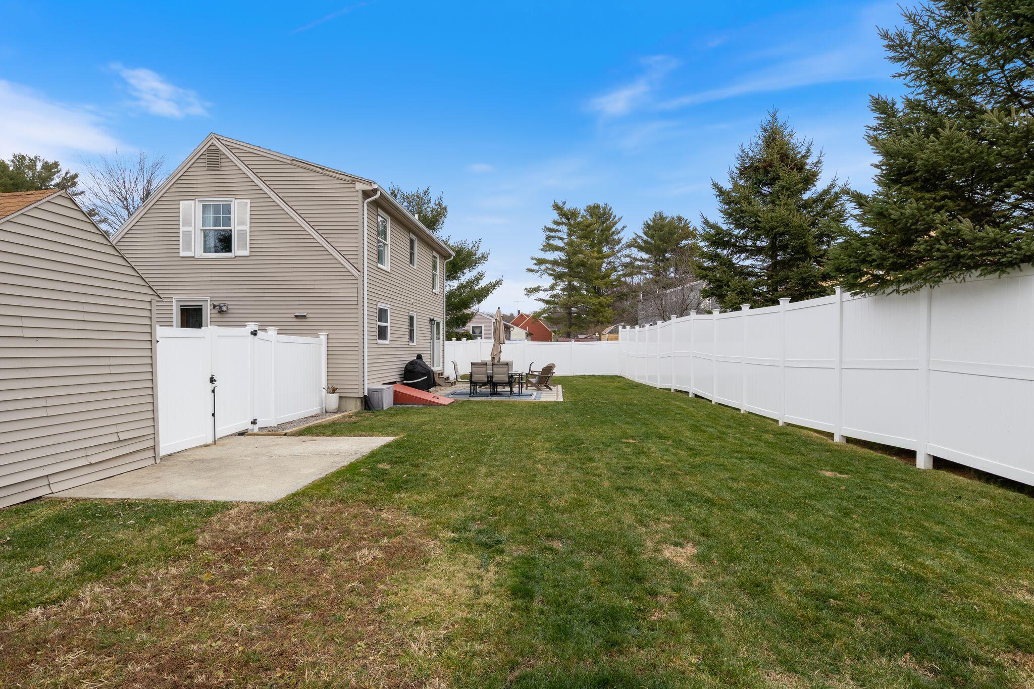 69 Euclid Avenue Portland, ME 04103 - Photo 9 of 30 Fenced in Yard