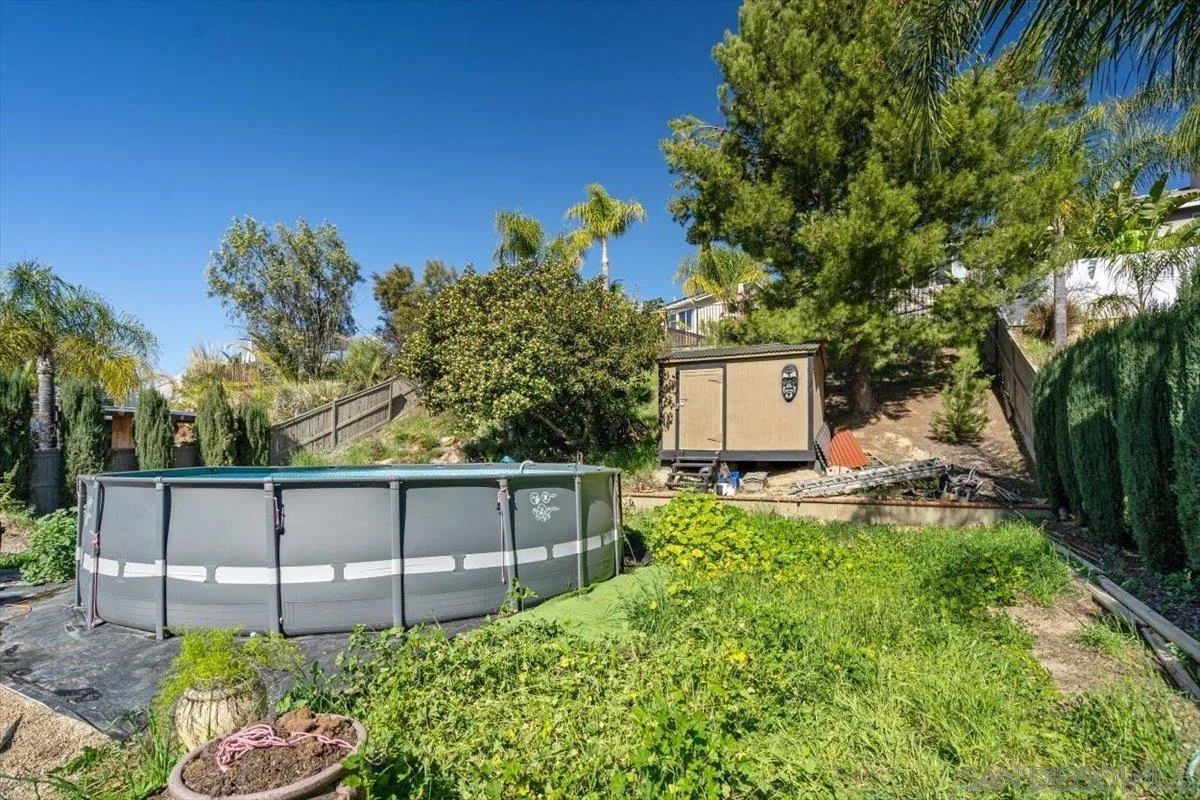 32764 Freesia Way Temecula, CA 92592 - Photo 37 of 48