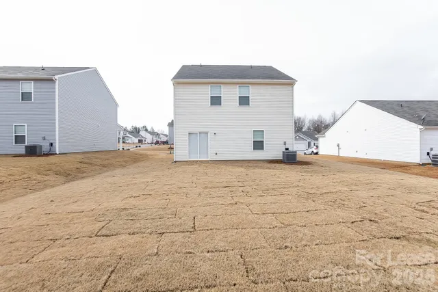 $2,190 | 7604 Malden Park Drive, Charlotte, NC 28215