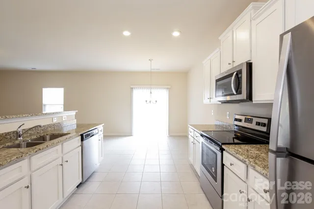 $2,190 | 7604 Malden Park Drive, Charlotte, NC 28215