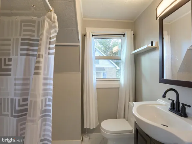 $190,000 | 104 Paxton Street, Highspire, PA 17034