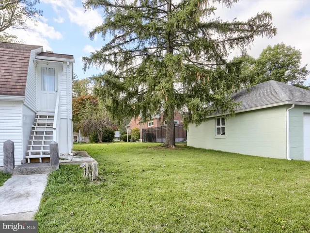 $190,000 | 104 Paxton Street, Highspire, PA 17034