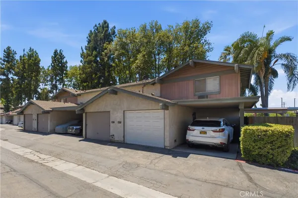 $395,000 | 4871 Jackson Street, Unit C, Riverside, CA 92503