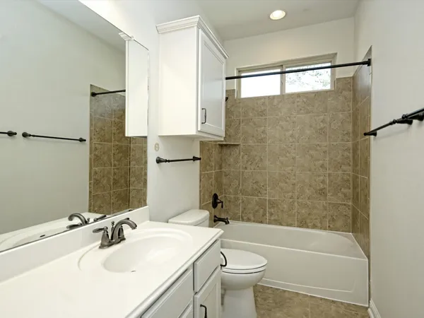 $699,000 | 201 Bellagio Drive, Austin, TX 78734