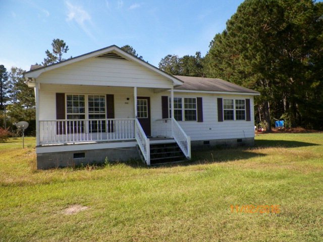 1662 Pineland Road Vance, SC 29163 - Photo 1 of 1 Main View