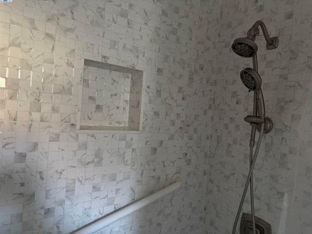 $420,000 | 21109 Gary Drive, Unit 206, Hayward, CA 94546