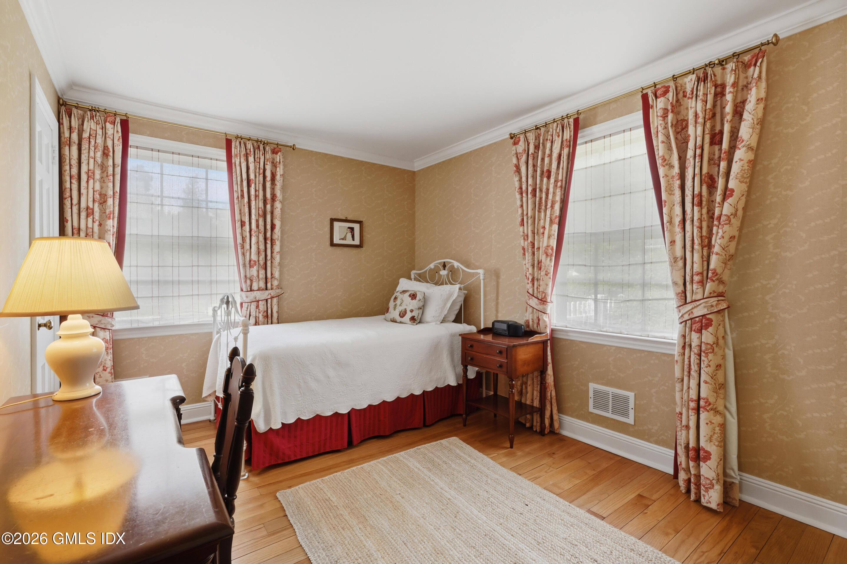 35 Owenoke Way Riverside, CT 06878 - Photo 21 of 33 DSC01076_1