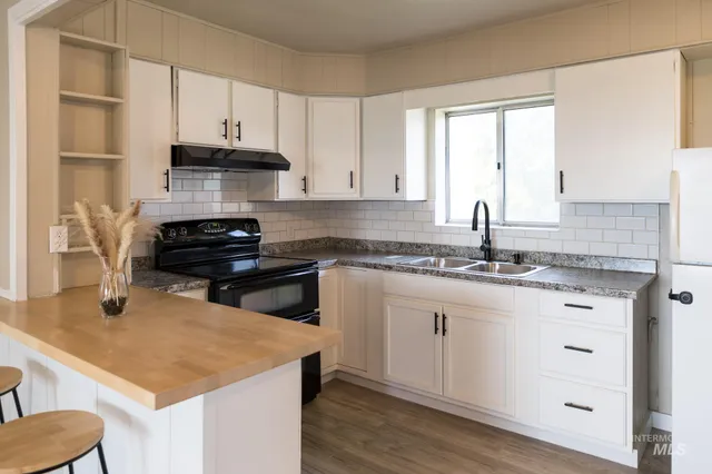 $304,999 | 2150 Park Avenue, Nyssa, OR 97913