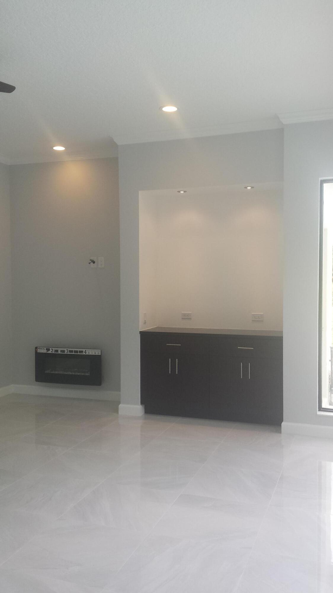 8709 Man O War Road Palm Beach Gardens, FL 33418 - Photo 11 of 27 a view of room