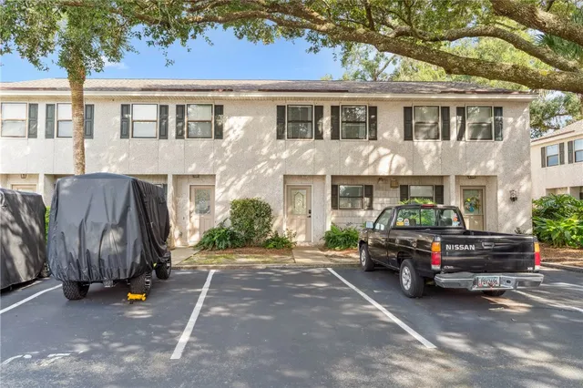 $370,000 | 104 Courtyard Villas Lane, Unit C7, St. Simons Island, GA 31522