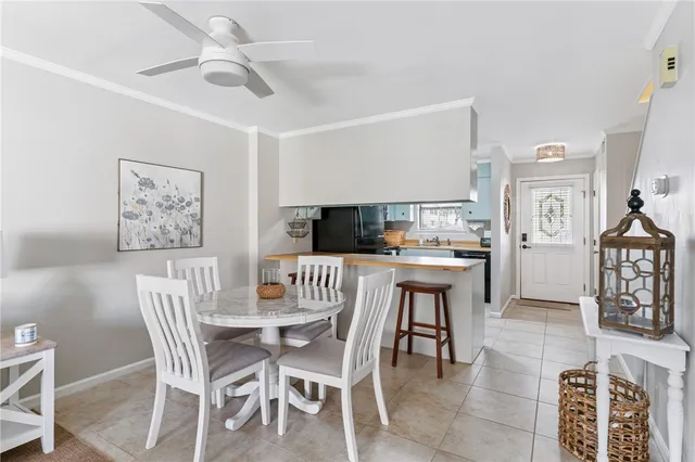 $370,000 | 104 Courtyard Villas Lane, Unit C7, St. Simons Island, GA 31522