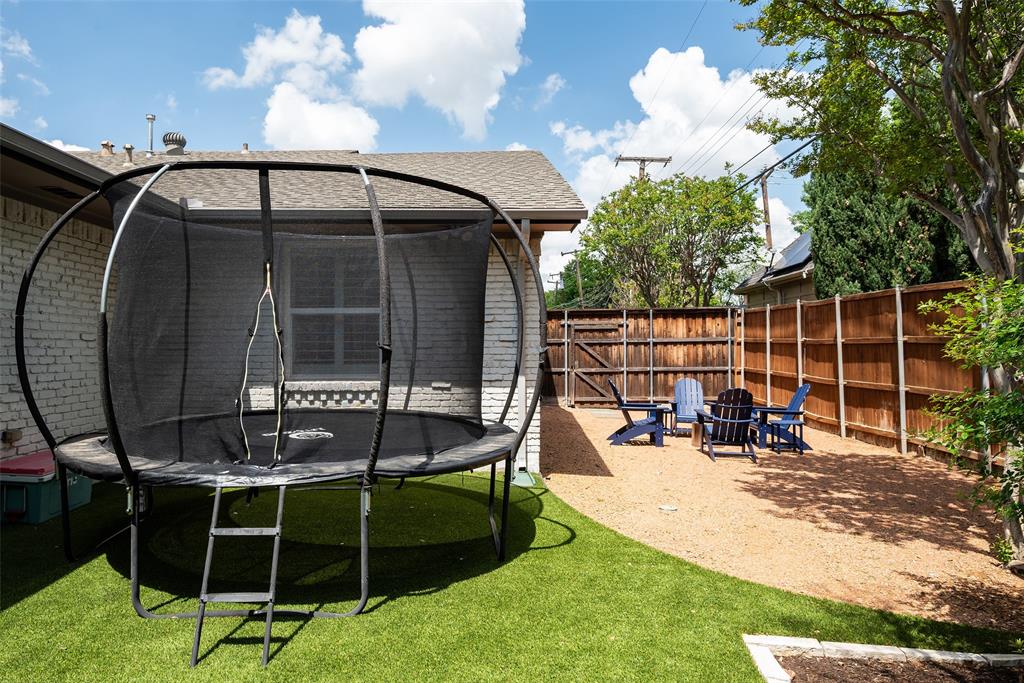 3352 Princess Lane Dallas, TX 75229 - Photo 26 of 28