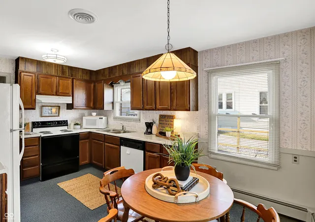 $200,000 | 410 North Main Street, Tipton, IN 46072