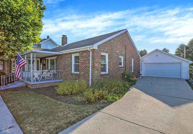 $200,000 | 410 North Main Street, Tipton, IN 46072