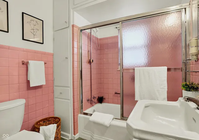 $200,000 | 410 North Main Street, Tipton, IN 46072