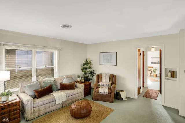 $200,000 | 410 North Main Street, Tipton, IN 46072