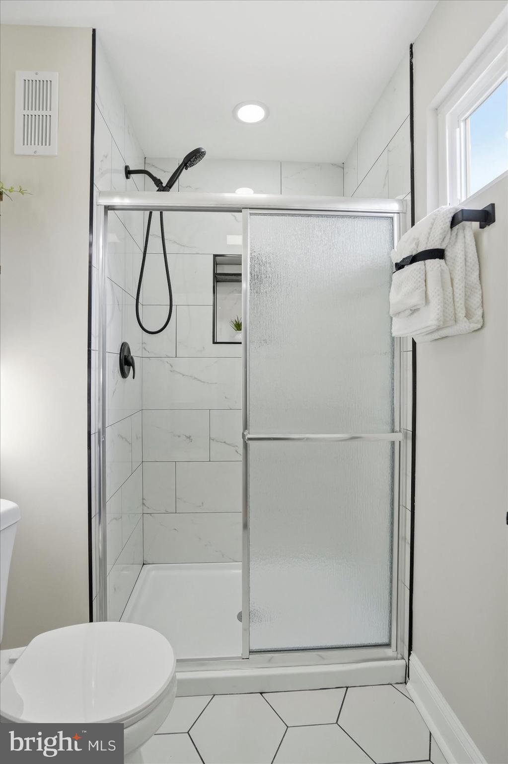 4415 Fieldgreen Road Baltimore, MD 21236 - Photo 23 of 45