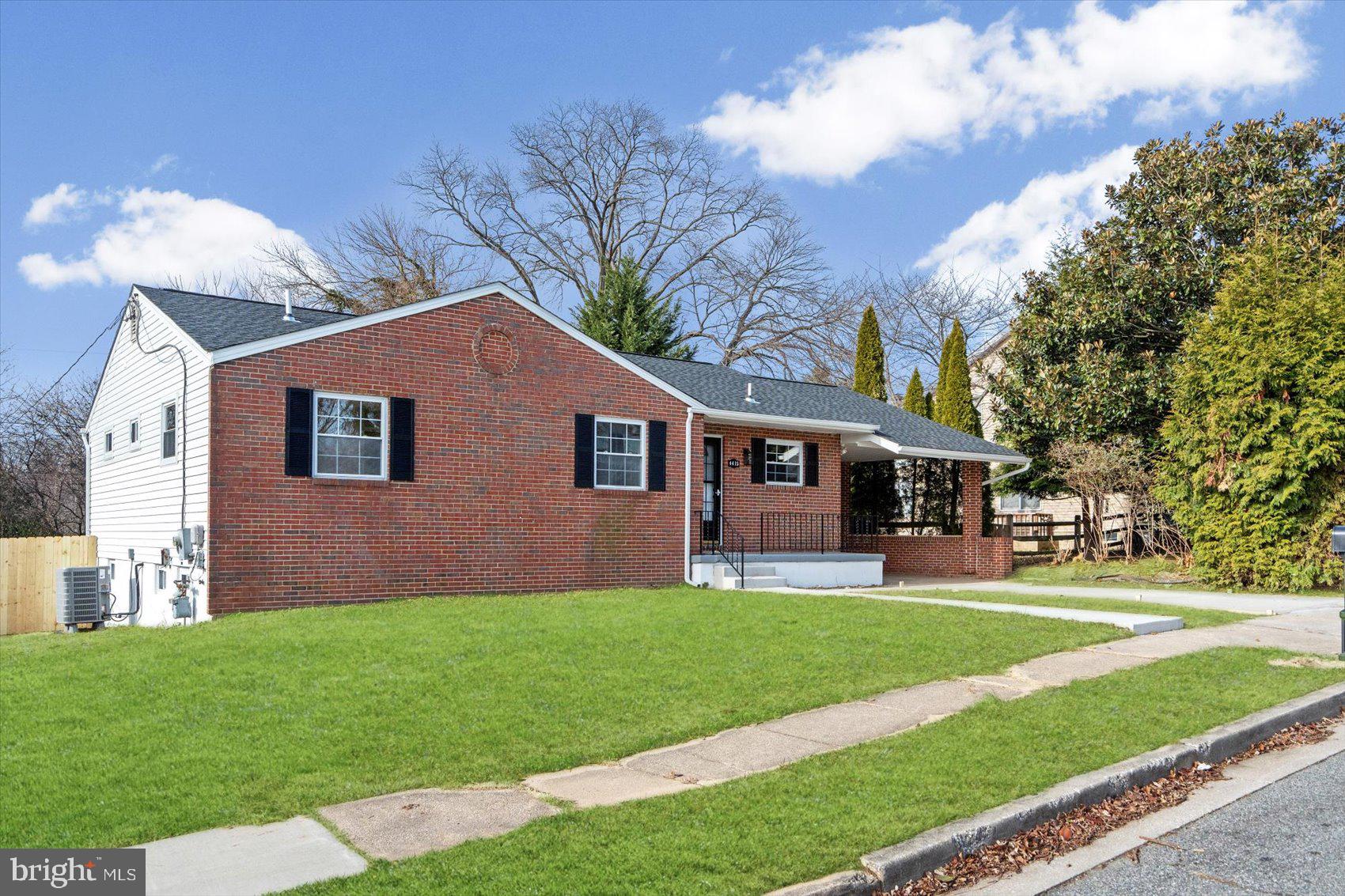 4415 Fieldgreen Road Baltimore, MD 21236 - Photo 3 of 45