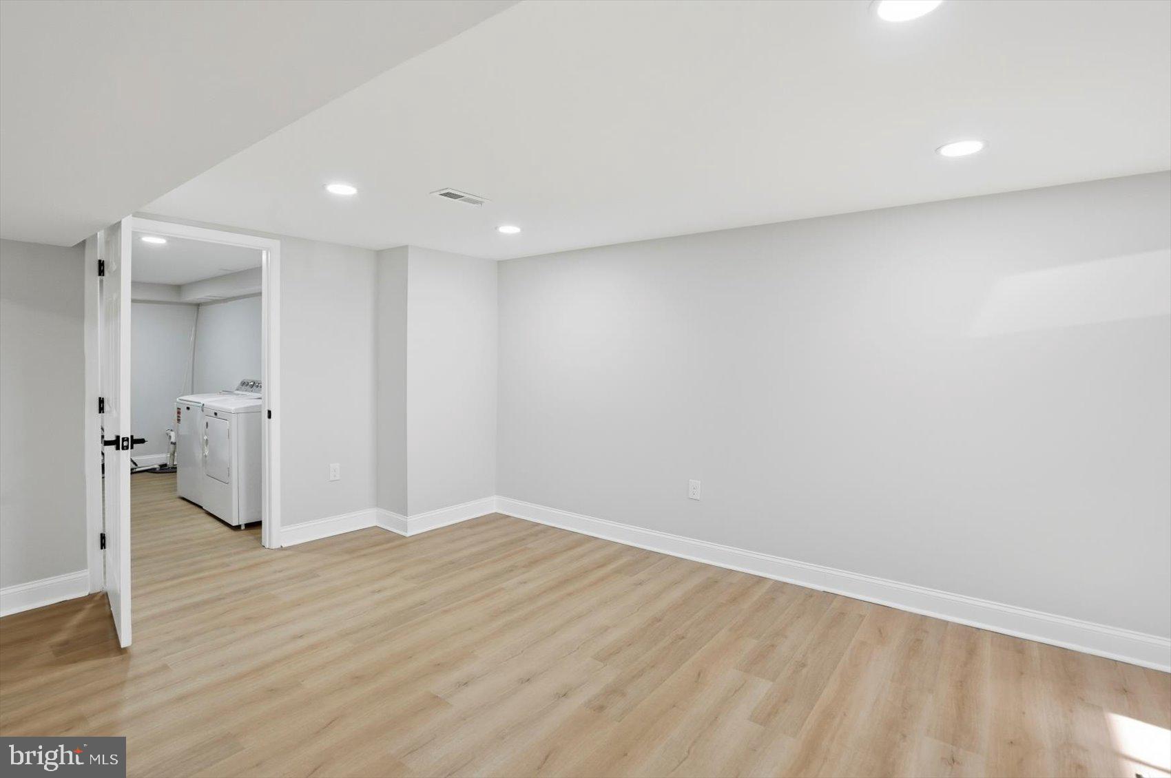 4415 Fieldgreen Road Baltimore, MD 21236 - Photo 37 of 45